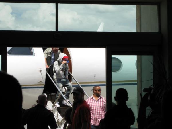 justin bieber llegando a mty