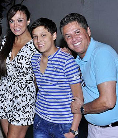 Brenda+Bezares+Y+Paco+Stanley La Columnaria Blog | Acusan a Alan Bezares de golpeador, su padre ...